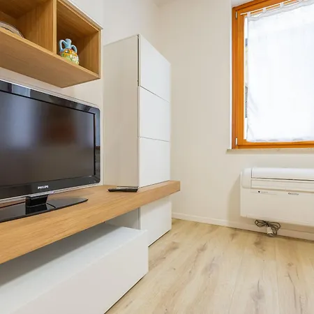 Apartment Arena Flat: Centre